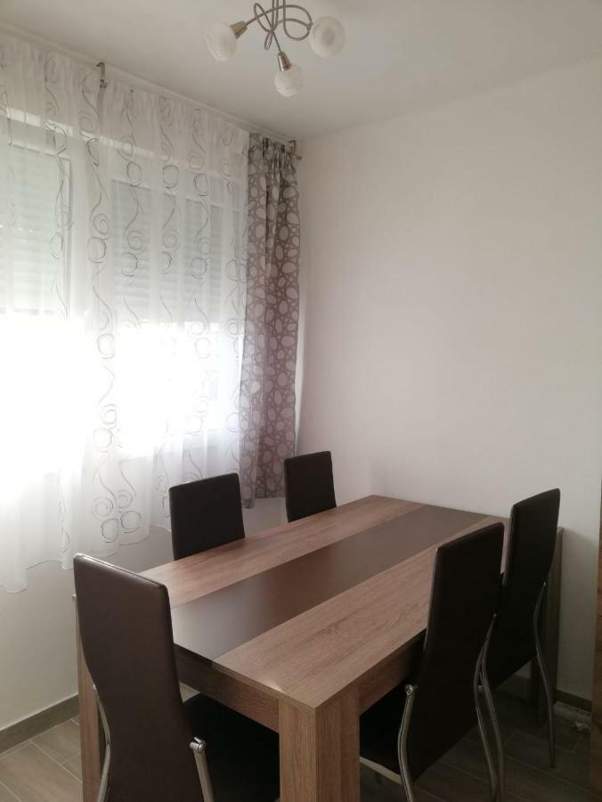 Apartment White Pula Exterior foto